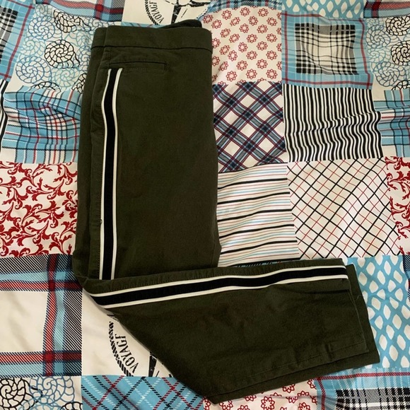 Banana Republic Sloan dark green striped pants - Picture 10 of 10